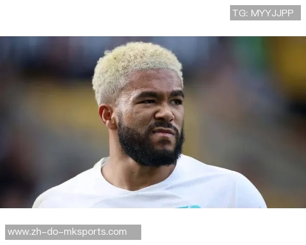 足球中卫十大球星盘点 世界顶级后卫的荣耀与传奇